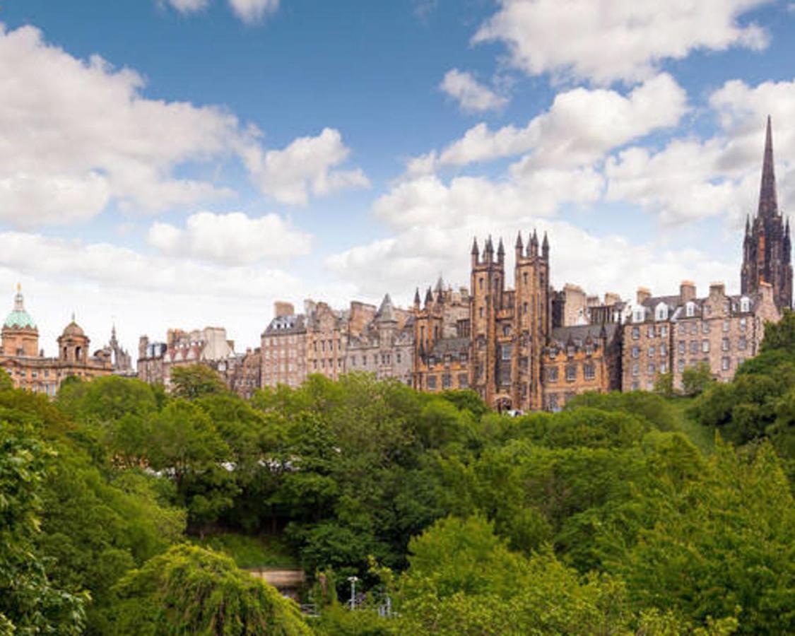 شقة إدنبرة  في Refurbished Studio Next To The Royal Mile المظهر الخارجي الصورة